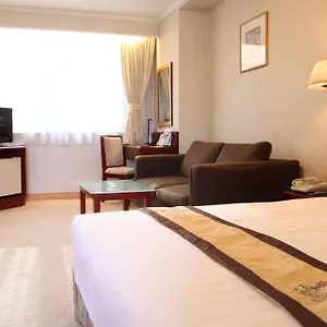 3* Hotel West