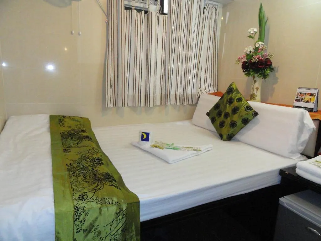 Budget Hostel Block D 10Th Floor Hong Kong