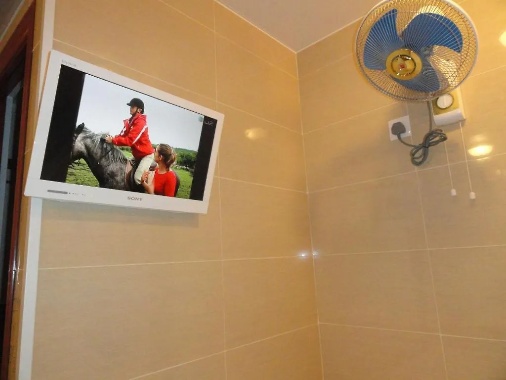 Budget Hostel Block D 10Th Floor Hong Kong Guest house