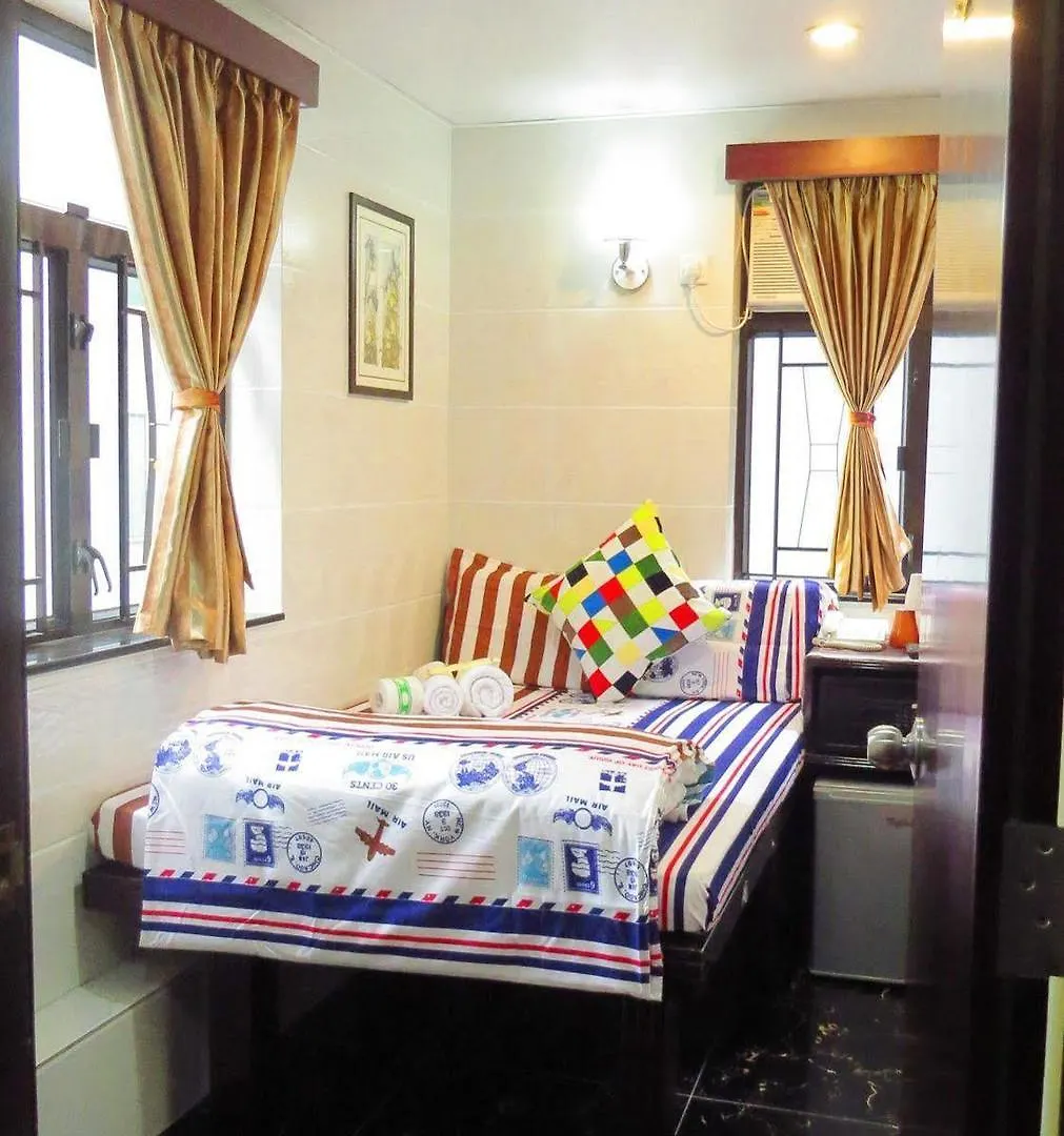 Budget Hostel Block D 10Th Floor Hong Kong 0*,